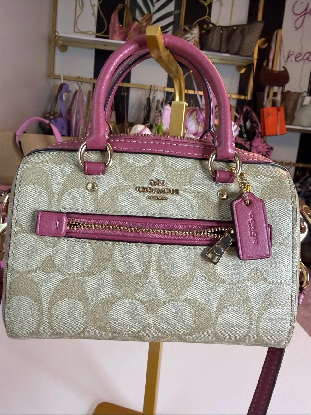 Coach 💕 mini